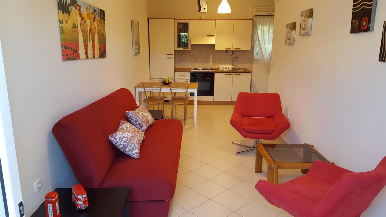 Patras Palm Tree Apartment Exterior foto